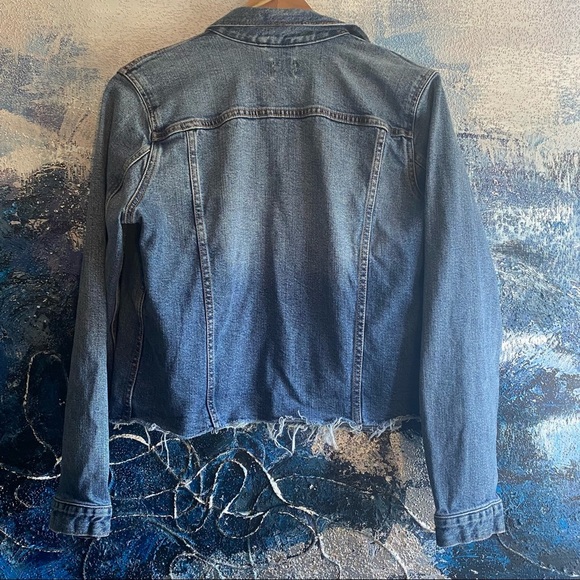 Cropped Gap Denim Jacket - Picture 3 of 3